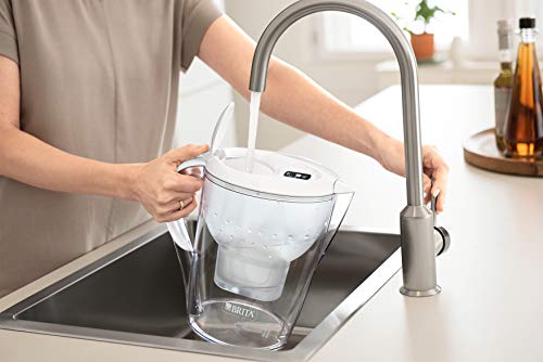 BRITA Marella blanca XL – Jarra de Agua Filtrada con 1 cartucho MAXTRA+, Filtro de agua BRITA que reduce la cal y el cloro, Agua filtrada para un sabor óptimo, 3.5L