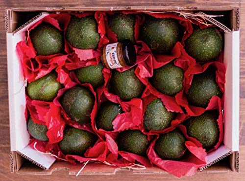 Caja de aguacates-directamente de nuestra finca a tu casa