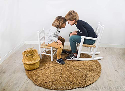 Cesteria Aparici Silla Infantil Acabado Madera Natural. Asiento de 30x30 cm y 24cm de Alto. Respaldo de 50cm. Cesteria Aparici Silla Infantil Acabado Madera Natural. Asiento de 30x30 cm y 24cm de Alto. Respaldo de 50cm.