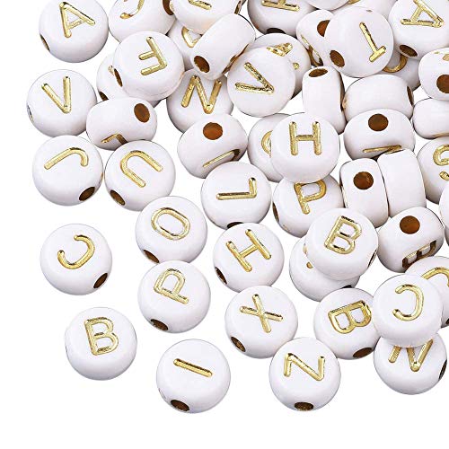 Cheriswelry 200 cuentas acrílicas de oro blanco del alfabeto de 7 mm de disco redondo plano de moneda A-Z, cuentas espaciadoras para joyería y pulseras