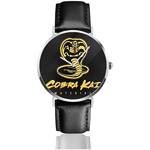 Cobra Kai Material Karate Kid Relojes Reloj de Cuero de Cuarzo con Correa de Cuero Negro para Regalo de colección Cobra Kai Material Karate Kid Relojes Reloj de Cuero de Cuarzo con Correa de Cuero Negro para Regalo de colección