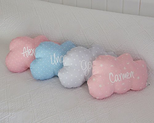 Cojín nube para bebé personalizado. *Novedad: Puedes añadir una casa personalizada, es el envoltorio perfecto para presentar de una manera original un regalo a un recién nacido.