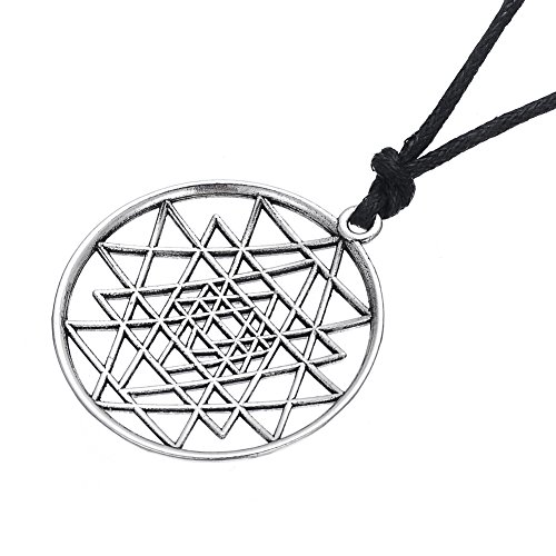 Collar con colgante de mandala de Sri Yantra hindú con símbolo de geometría sagrada Collar con colgante de mandala de Sri Yantra hindú con símbolo de geometría sagrada