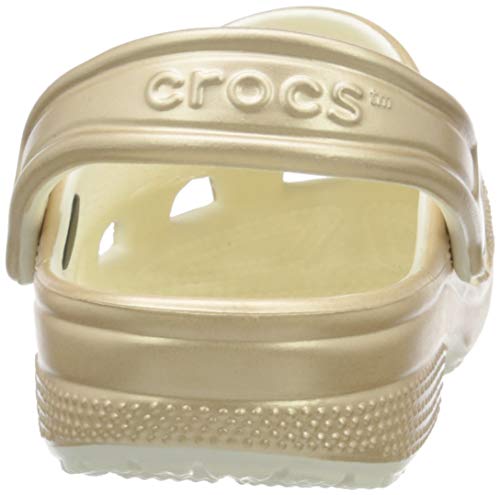 Crocs Classic Metallic Clog, Zuecos Unisex Adulto, Beige (Champagne 96o), 36/37 EU Crocs Classic Metallic Clog, Zuecos Unisex Adulto, Beige (Champagne 96o), 36/37 EU
