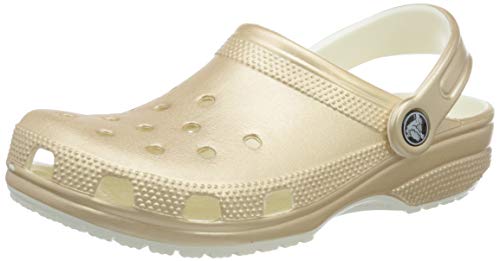 Crocs Classic Metallic Clog, Zuecos Unisex Adulto, Beige (Champagne 96o), 36/37 EU Crocs Classic Metallic Clog, Zuecos Unisex Adulto, Beige (Champagne 96o), 36/37 EU