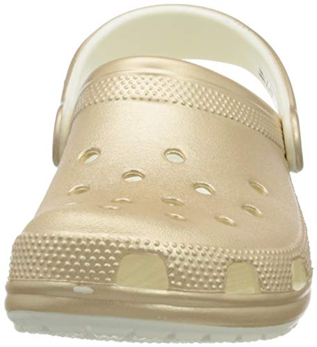 Crocs Classic Metallic Clog, Zuecos Unisex Adulto, Beige (Champagne 96o), 36/37 EU Crocs Classic Metallic Clog, Zuecos Unisex Adulto, Beige (Champagne 96o), 36/37 EU
