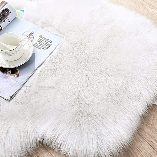 DQMEN Piel de Cordero Oveja/Sheepskin Rug Cordero, imitación mullida Alfombras imitación Piel sintética Deko Piel,para salón Dormitorio baño sofá Silla cojín (50 X 80 cm, Blanco)