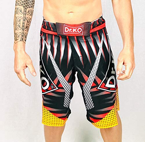 Dr. K.O. Pantalones Cortos Shorts MMA para Lucha, Boxeo, Artes Marciales, Kick Boxing, Muay Thai (Negro y Rojo, XXL)