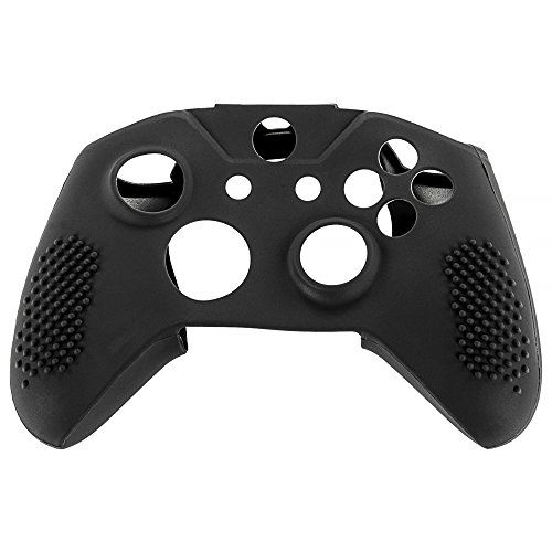 eXtremeRate Funda Silicona para Mando Xbox One Carcasa Suave Cubierta Antideslizante Protectora para Mando Controlador de Xbox One S/X con Dos Grips de Joyticks(Negro)