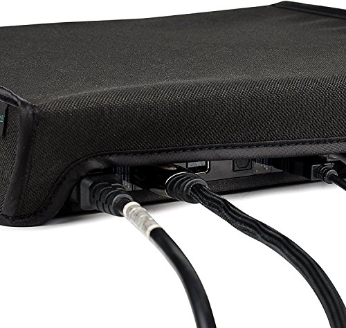 eXtremeRate Prueba de Polvo Consola PS4 Funda Cubierta Protectora Horizontal Diseño de Doble Capa Forro Corte Preciso Fácil de Acceso los Cables Guardapolvo para Consola Playstation 4 PS4 Pro(Negro)