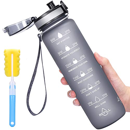 Favofit 1 Litro Botella de agua deportiva con marcador de tiempo motivacional, filtro de infusor de frutas y cepillo de limpieza, a prueba de fugas, plástico Tritan sin BPA, Gris