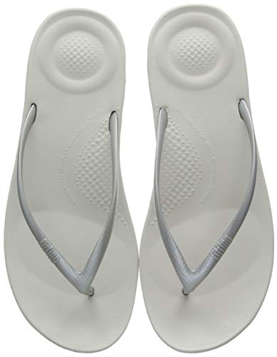 FitFlop Iqushion Ergonomic Flip-Flops, Chanclas Mujer, Silver (Silver 011), 37 EU