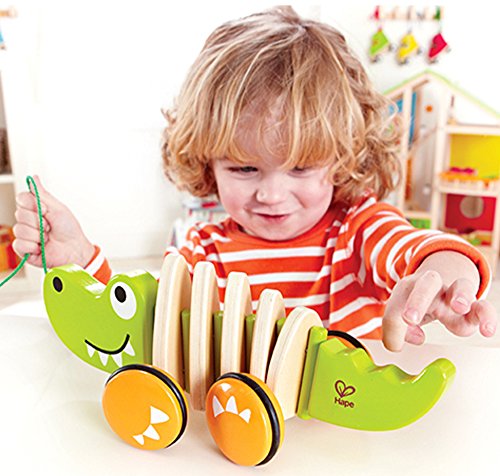 Hape E0348-Cocodrilo de madera, color naturaleza + verde. (0HPE0348) Hape E0348-Cocodrilo de madera, color naturaleza + verde. (0HPE0348)