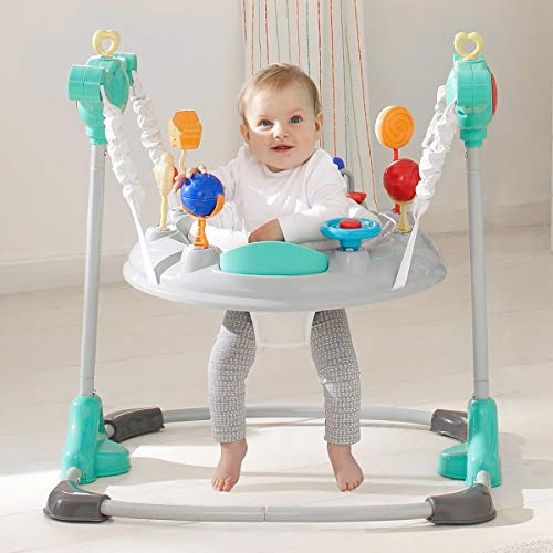 Hauck Jump-A-Round - Columpio y mesa de juego estable para bebes de 6 meses a 12kg, mesa de juegos y música, regulable en altura, giratorio, piezas de juguetes intercambiables, Hearts (gris turquesa)