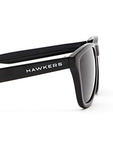 HAWKERS Gafas de Sol ONE Diamond Black, para Hombre y Mujer, con Montura Negra Brillante y Lente Oscura, Protección UV400 HAWKERS Gafas de Sol ONE Diamond Black, para Hombre y Mujer, con Montura Negra Brillante y Lente Oscura, Protección UV400