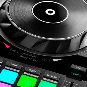 Hercules DJControl Inpulse 500: Controladora de DJ USB de 2 Decks para Serato DJ Lite y DJUCED (incluidos) — Interfaz de Audio Integrado, 16 Pads RGB retroiluminados, Jog Wheels Grandes