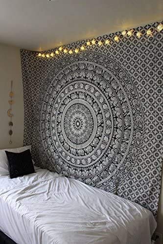 Hermosa christmasTwin Hippie Tapiz Tapiz Doble Blanco y Negro Hippie Mandala elefante Tapiz playa india tradicional tiro arte de la pared del dormitorio de la universidad de Bohemia colgante de pared de Boho gemelas Colcha Tapices