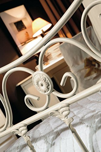Hogares con Estilo Cabecero de forja Nacional Modelo Coín, Color Blanco para Cama de 150 cms Medidas Disponibles. Hogares con Estilo Cabecero de forja Nacional Modelo Coín, Color Blanco para Cama de 150 cms Medidas Disponibles.