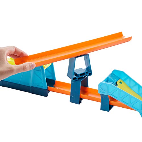 Hot Wheels Track Builder Accesorios para Pistas de Coches Salto Largo (Mattel GLC89) , color/modelo surtido Hot Wheels Track Builder Accesorios para Pistas de Coches Salto Largo (Mattel GLC89) , color/modelo surtido