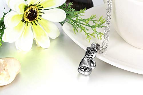 JewelryWe Collar para Hombre, Acero Inoxidable Golden para Hombre Guantes de Boxeo Colgante Collares Motorista de Carreras con 55,88 cm Cadena, Plateado y Negro Dorado,Regalos para Navidad Cumpleaños JewelryWe Collar para Hombre, Acero Inoxidable Golden para Hombre Guantes de Boxeo Colgante Collares Motorista de Carreras con 55,88 cm Cadena, Plateado y Negro Dorado,Regalos para Navidad Cumpleaños