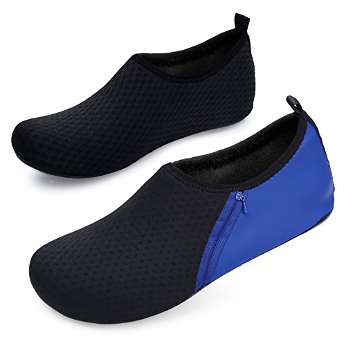 JOINFREE Zapatos de Agua para Hombre Zapatos de natación de Playa Calcetines de Aqua de Secado rápido Zapatos de Piscina para Surf Yoga Aeróbic Acuático Bolsillo Negro Azul EU 44-45