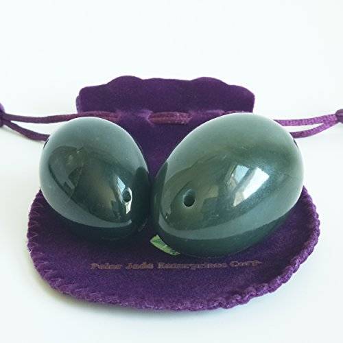 Juego de 2 unidades de huevos de jade de nefrita para tonificar los músculos del amor Yoni, perforados, con una caja, hilo dental sin cera e instrucciones, para usuarios principiantes e intermedios, en dos tamaños: grande y mediano, Polar Jade Juego de 2 unidades de huevos de jade de nefrita para tonificar los músculos del amor Yoni, perforados, con una caja, hilo dental sin cera e instrucciones, para usuarios principiantes e intermedios, en dos tamaños: grande y mediano, Polar Jade