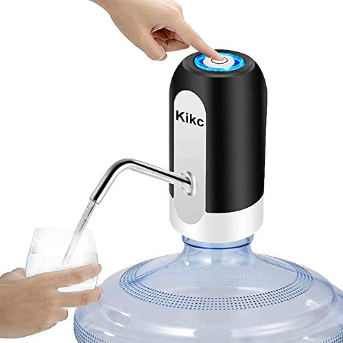 Kikc Dispensador de Agua Eléctrico,Sistema de Bomba, potable automática Dispensador de agua, Dispositivo Universal para Camping, Escuela, Oficina, Hogar,bomba suministro agua alimentado por USB(Negro) Kikc Dispensador de Agua Eléctrico,Sistema de Bomba, potable automática Dispensador de agua, Dispositivo Universal para Camping, Escuela, Oficina, Hogar,bomba suministro agua alimentado por USB(Negro)