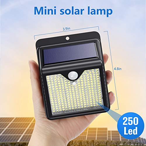 Kilponen Luz Solar Exterior, 【Versión Innovadora 4-Paquete 250 LED 1500 Lumens】 Foco Solar Exterior con Sensor de Movimiento Impermeable Lámpara Solar Exterior para Jardín [ Clase Energética A+++ ]