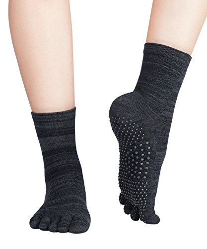 Knitido Fruits & Pepper Massage | Calcetines Antideslizantes con Dedos con Masaje de la Planta del pie, Talla:43-46, Color:Negro Moteado Knitido Fruits & Pepper Massage | Calcetines Antideslizantes con Dedos con Masaje de la Planta del pie, Talla:43-46, Color:Negro Moteado
