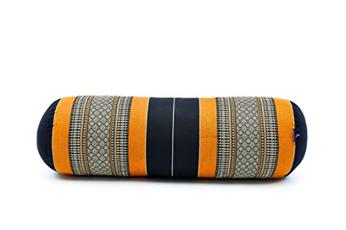 Leewadee Set de 2 Yoga bolsters Grandes – Almohadas tailandesas de kapok Natural, Cojines alargados para Pilates, 65 x 25 x 25 cm, Set de 2, Naranjo Negro Leewadee Set de 2 Yoga bolsters Grandes – Almohadas tailandesas de kapok Natural, Cojines alargados para Pilates, 65 x 25 x 25 cm, Set de 2, Naranjo Negro