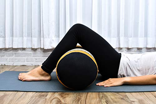 Leewadee Set de 2 Yoga bolsters Grandes – Almohadas tailandesas de kapok Natural, Cojines alargados para Pilates, 65 x 25 x 25 cm, Set de 2, Naranjo Negro
