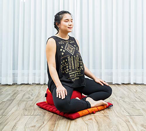 Leewadee Set de meditación Mini – Cojín de Yoga Zafu y colchoneta de meditación Zabuton, Asiento tailandés de kapok ecológico, Set de 2, Naranjo Rojo Leewadee Set de meditación Mini – Cojín de Yoga Zafu y colchoneta de meditación Zabuton, Asiento tailandés de kapok ecológico, Set de 2, Naranjo Rojo