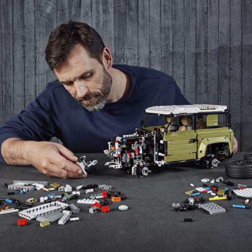 LEGO Technic - Land Rover Defender, Juguete de Construcción de Coche 4x4, Maqueta del Nuevo Modelo de Todoterreno (42110)