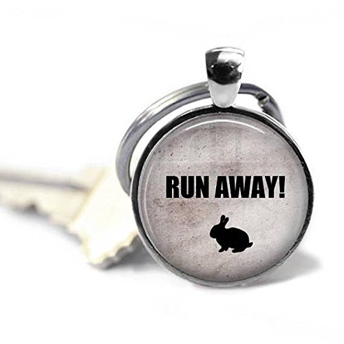 Llavero con texto en inglés "Run Away"