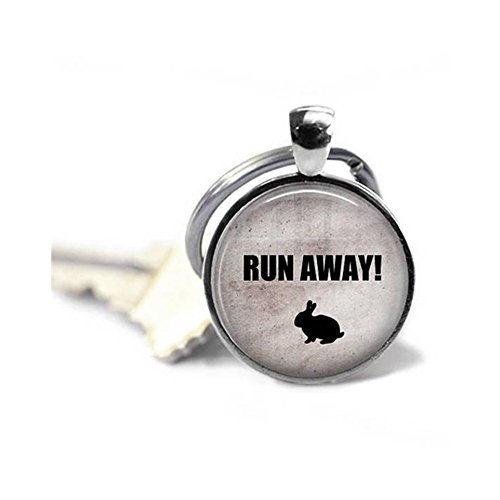 Llavero con texto en inglés "Run Away"