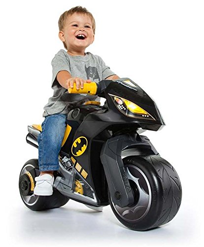 M MOLTO- Batman Premium Moto para NiƱos, Dimensiones del producto: 73 x 47 x 32 cm, colores surtidos (14863) M MOLTO- Batman Premium Moto para NiƱos, Dimensiones del producto: 73 x 47 x 32 cm, colores surtidos (14863)
