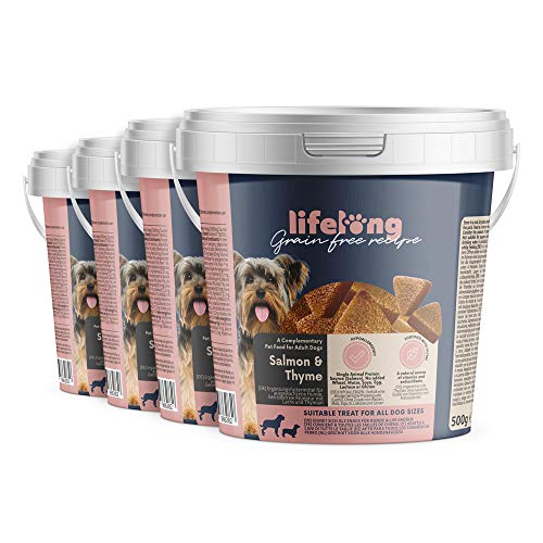 Marca Amazon - Lifelong - Treats para perros, sin trigo, con mono-proteína, con salmón, zanahoria y tomillo (4 botes x 500gr) Marca Amazon - Lifelong - Treats para perros, sin trigo, con mono-proteína, con salmón, zanahoria y tomillo (4 botes x 500gr)
