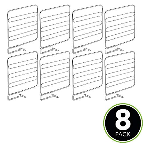 mDesign Juego de 8 separadores metálicos para organizar armarios y estanterías – Prácticos divisores de estantes y repisas – Sistema sencillo para colocar sin tornillos – plateado