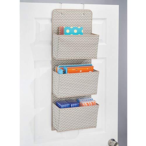 mDesign – Organizador de accesorios con 3 compartimentos – Organizador para colgar de polipropileno transpirable – Colgador de armario para zapatos, bolsos y accesorios para bebés mDesign – Organizador de accesorios con 3 compartimentos – Organizador para colgar de polipropileno transpirable – Colgador de armario para zapatos, bolsos y accesorios para bebés