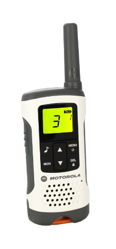 Motorola Walkie Talkie T50 - Pack 2 unidades - Largo alcance 6 km - 8 + 121 códigos - Batería recargable hasta 16 horas, Gris Motorola Walkie Talkie T50 - Pack 2 unidades - Largo alcance 6 km - 8 + 121 códigos - Batería recargable hasta 16 horas, Gris