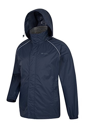 Mountain Warehouse Chaqueta Impermeable para Hombre Pakka - Chaqueta Plegable con Capucha, Abrigo para Hombre con Bandas Reflectantes, Chaqueta Ligera para la Lluvia Azul Marino XL