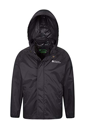 Mountain Warehouse Chaqueta Pakka para niños - Chubasquero y Cortavientos Transpirable, Repelente al Agua, con 2 Bolsillos y Plegable - Ideal para excursiones y Paseos Negro 5-6 Años