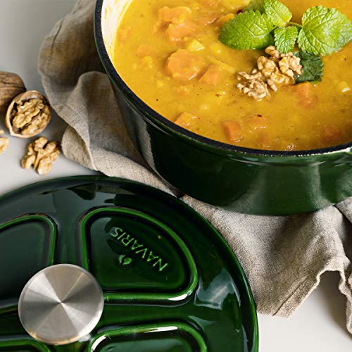 Navaris Cacerola de Hierro Fundido con Tapa - Cazuela con 2 Asas para cocinar en Horno Plancha - Olla cocotte Redonda 24 CM - Marmita de 3.5 L - Verde Navaris Cacerola de Hierro Fundido con Tapa - Cazuela con 2 Asas para cocinar en Horno Plancha - Olla cocotte Redonda 24 CM - Marmita de 3.5 L - Verde