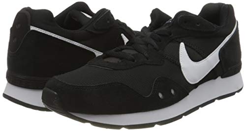 NIKE Venture Runner, Sneaker Hombre, Black White Black, 42 EU