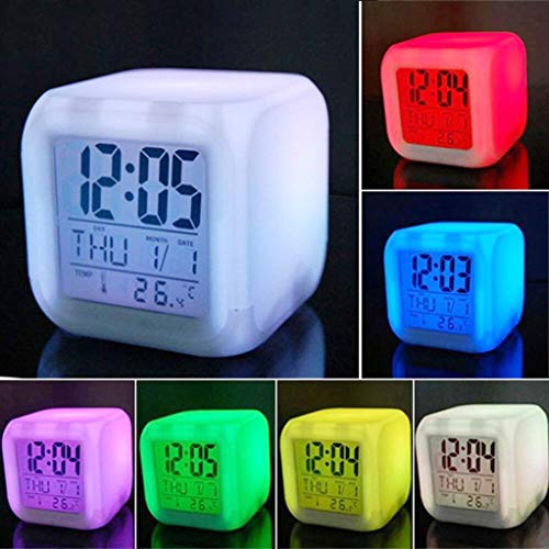 N/J Bob Esponja reloj despertador niños LED dibujos animados noche luz flash 7 colores cambiantes reloj digital electrónico reloj de escritorio, estilo 25, cumpleaños