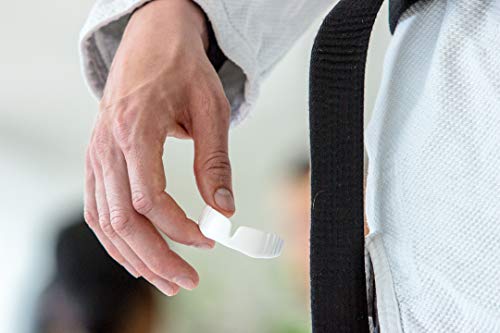 OPRO Rugby Protector Bucal para Adultos Snap-Fit Colocación instantánea - para Rugby, Hockey, Boxeo, Lacrosse, fútbol Americano, Baloncesto y más - Fabricado en Reino Unido (Blanco) OPRO Rugby Protector Bucal para Adultos Snap-Fit Colocación instantánea - para Rugby, Hockey, Boxeo, Lacrosse, fútbol Americano, Baloncesto y más - Fabricado en Reino Unido (Blanco)