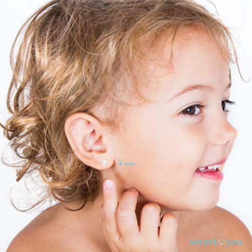 Pendientes para Bebés y Niñas de Perlas Blancas Redondas con Tuerca Especial de Tornillo SECRET & YOU - Disponibles en Oro de 18 Kilates o en Plata de ley de 925 milésimas Pendientes para Bebés y Niñas de Perlas Blancas Redondas con Tuerca Especial de Tornillo SECRET & YOU - Disponibles en Oro de 18 Kilates o en Plata de ley de 925 milésimas