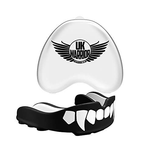 Protector bucal UK Warrior "Vampire", para boxeo, artes marciales, karate y otros deportes de contacto, incluye caso con instrucciones de (español no garantizado) - color blanco y negro , tamaño niño