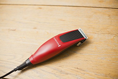 Remington HC5018 Apprentice - Kit Máquina de Cortar Pelo y 10 Piezas, Cortapelos con Cuchillas Acero Inoxidable, Rojo