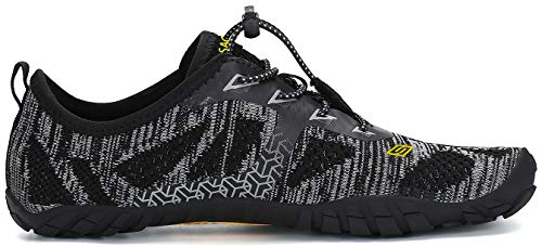 SAGUARO Hombre Mujer Zapatillas de Training Yoga Entrenamiento Gym Interior Transpirables Zapatos Correr Barefoot Resistentes Comodas Zapatos Gimnasio Asfalto Playa Agua Exterior(034 Negro, 42 EU)